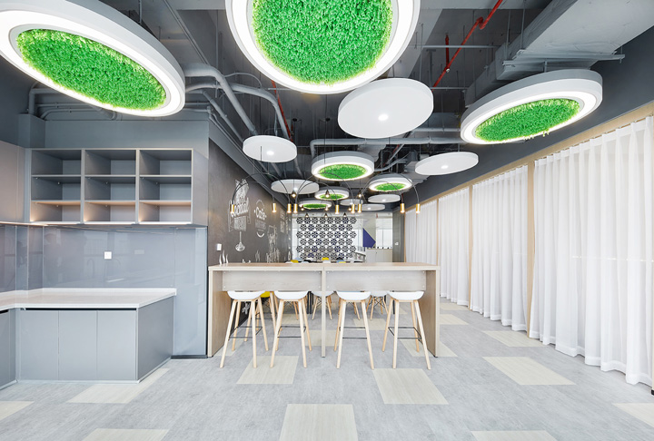 不缀冗余，高端轻奢锐天投资上海总部设计欣赏