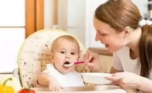 宝宝添加辅食后便秘怎么回事,宝宝添加了辅食之后便秘怎么办