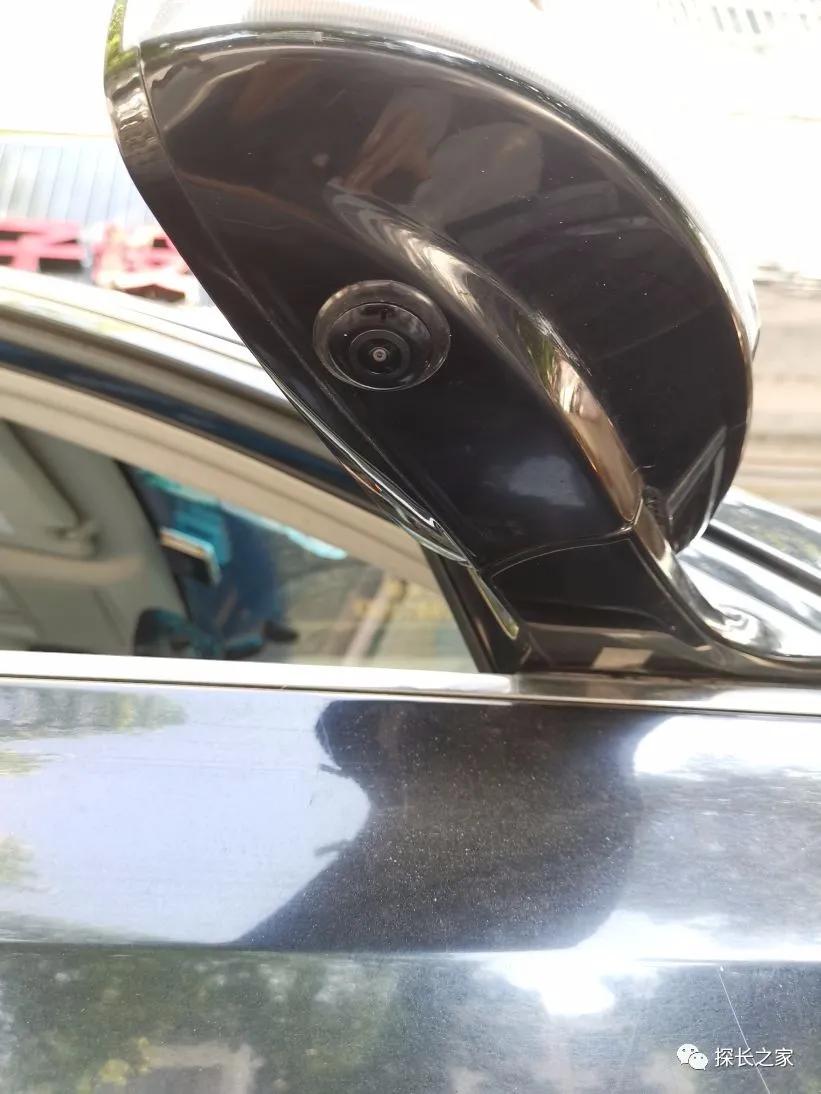 2011年日产天籁2.0蓝色,探长水晶屏