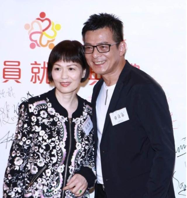 五虎将刘德华汤镇业黄日华梁朝伟,黄日华妻子离世为何让我们动容