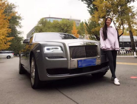 刚换的新胎是不是不好开,开了快五万公里了需要换胎吗