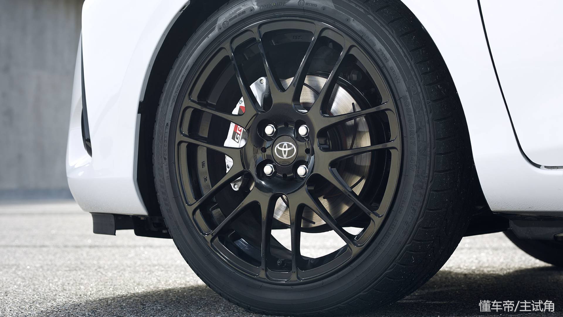 雅力士最新款,雅力士平行进口车