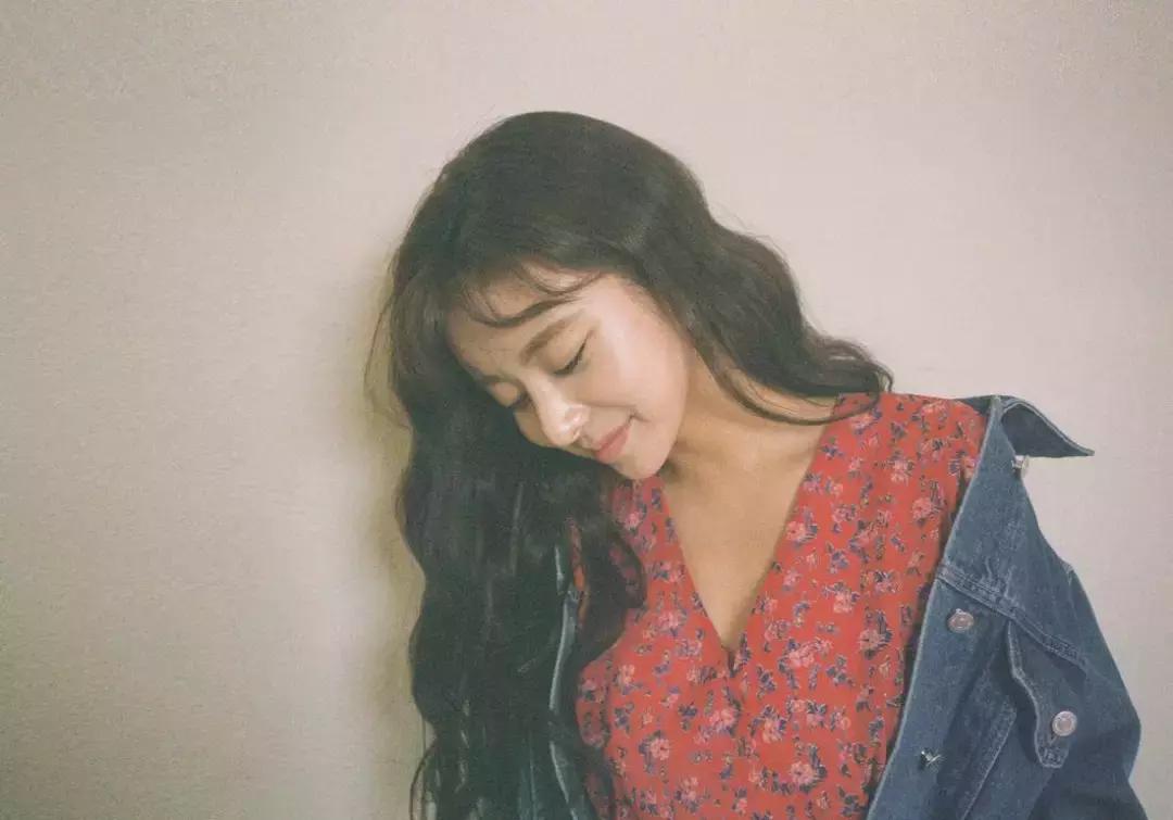 春季碎花裙推荐,玖姿春季碎花裙