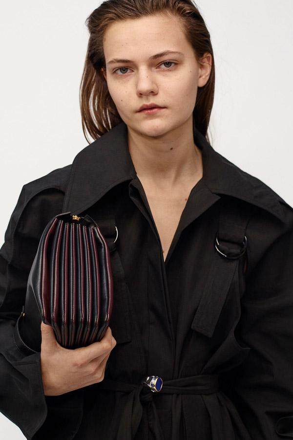 纪梵希逝世原因有哪些,纪梵希创始人去世