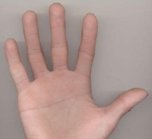 女孩断掌纹是什么说法,断掌纹女人的独白