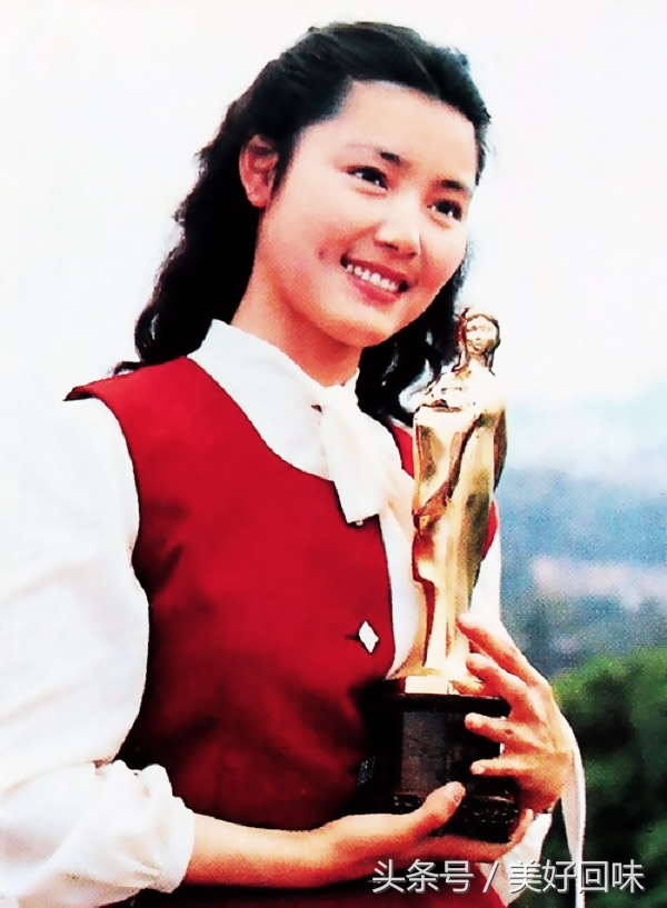 汪宝生姜黎黎年轻时照片,汪宝生姜黎黎恩爱如初