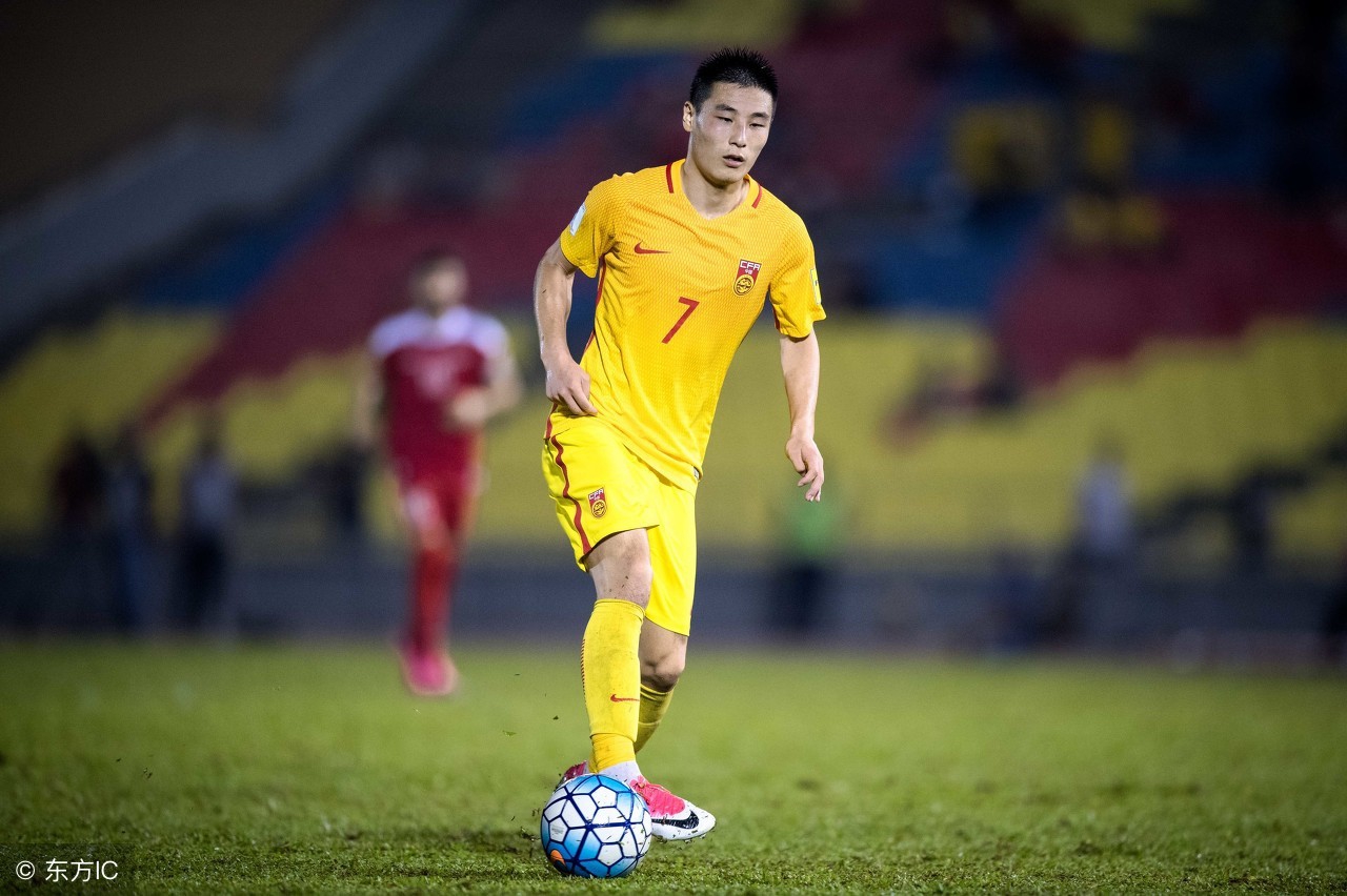 足球小将火爆欧洲,本田圭佑的足球生涯与成就回顾