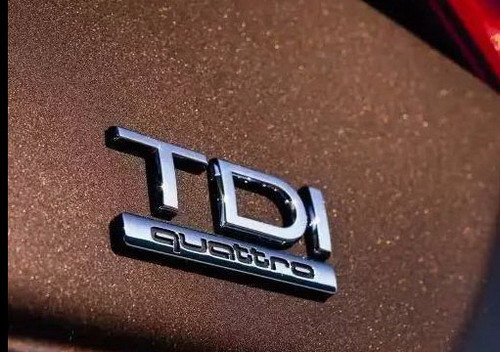 汽车屁股字母意思,车屁股标志是一串字母