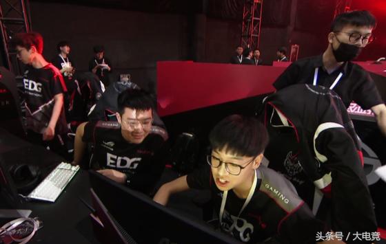 绝地求生吃鸡比赛视频回放,绝地求生dsl2018秋季赛