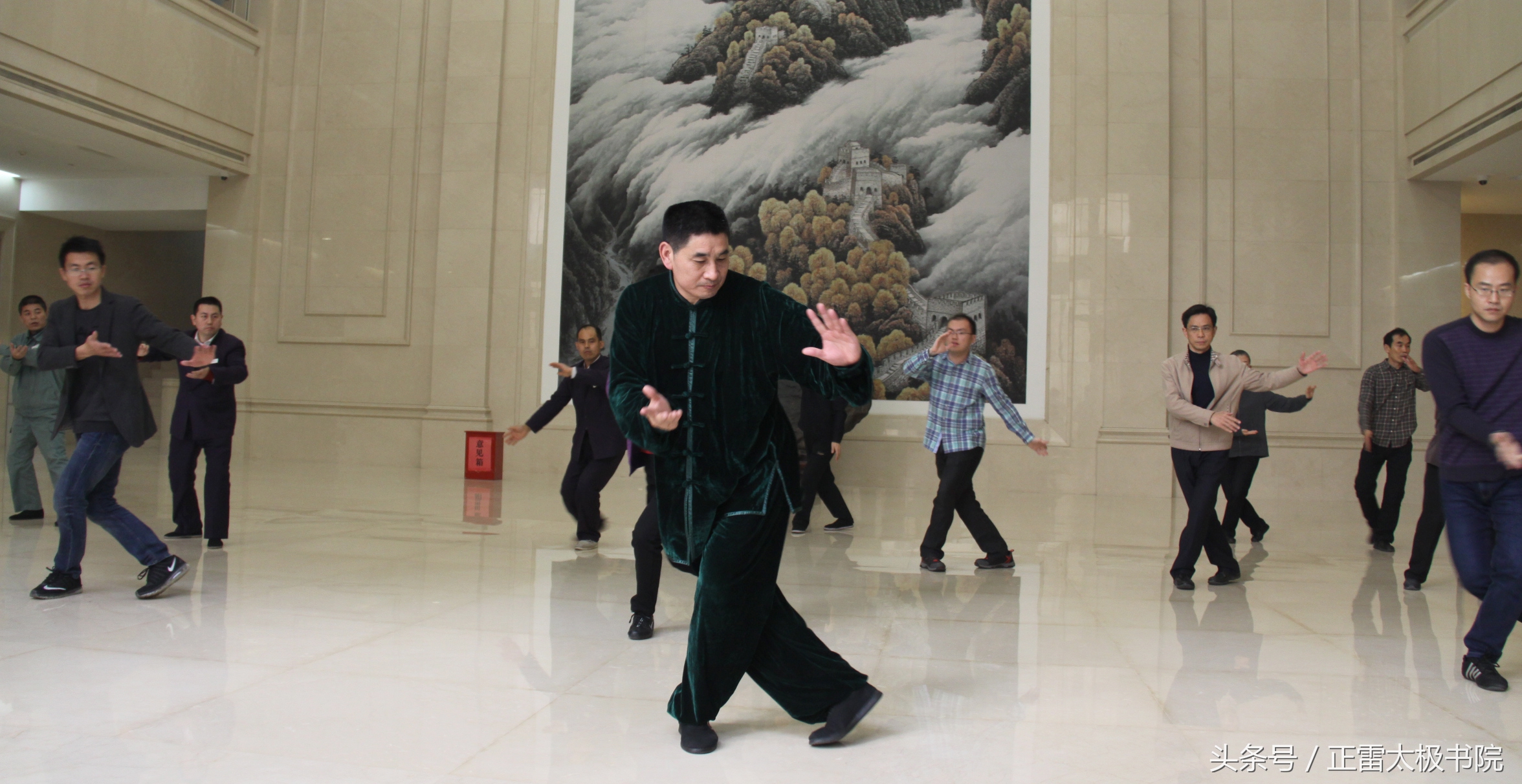 太极拳的基本要领是什么,太极拳站桩的基本要领