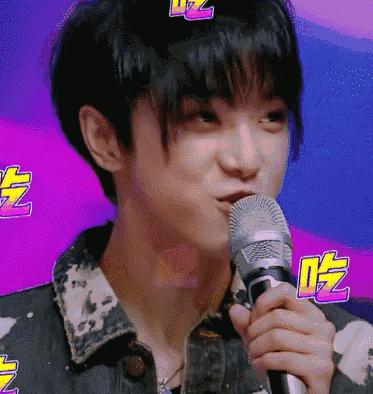 华晨宇美妆,学化妆眼影华晨宇