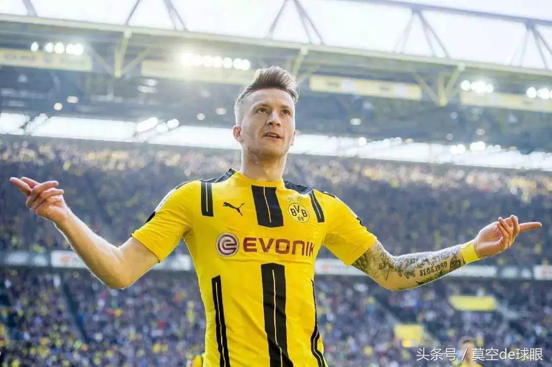 威斯特法布伦南看台罗伊斯,威斯特伦法罗伊斯