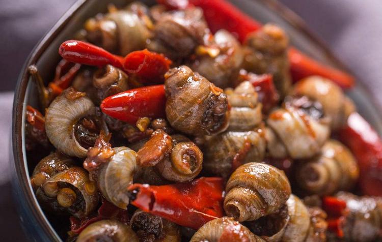 爆炒田螺正宗教程,爆炒麻辣田螺的做法
