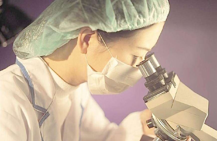 糖尿病人糖化血红蛋白总是大于6.5，并发症发生可能性会很大吗？