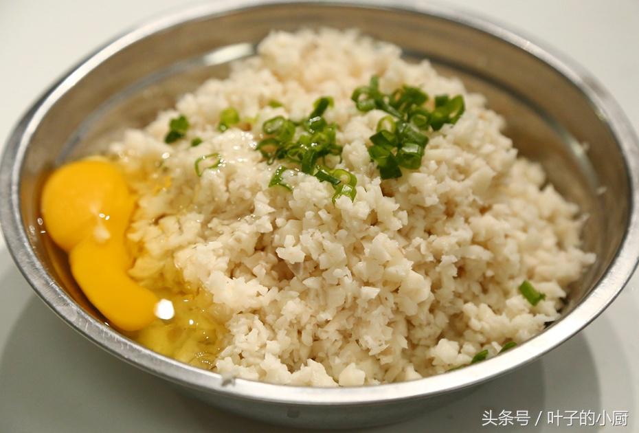 肚子疼、肚子胀，食疗偏方：巧做白萝卜，几块钱就搞定！