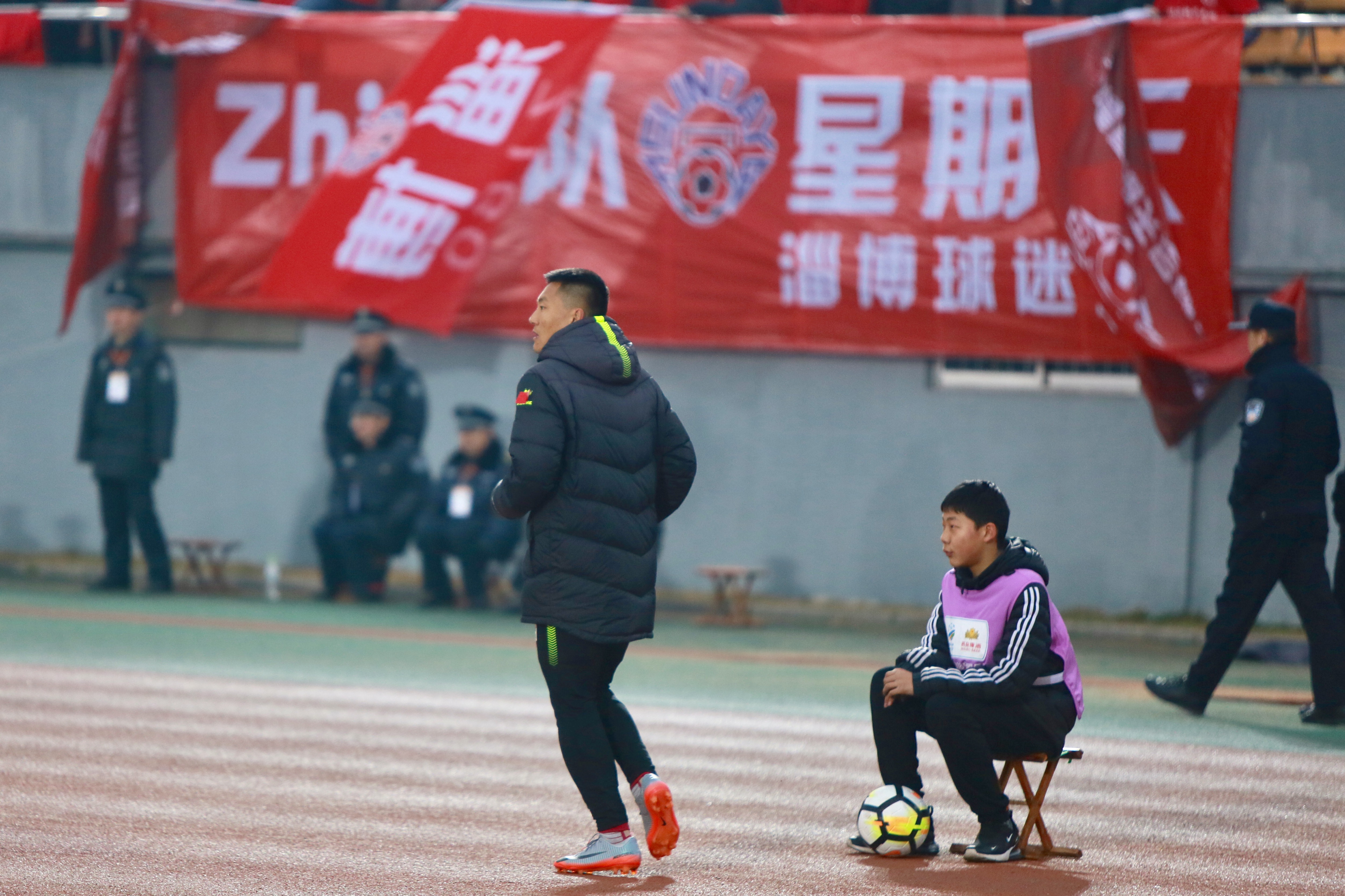 淄博星期天队比赛视频,淄博星期天足协杯战报