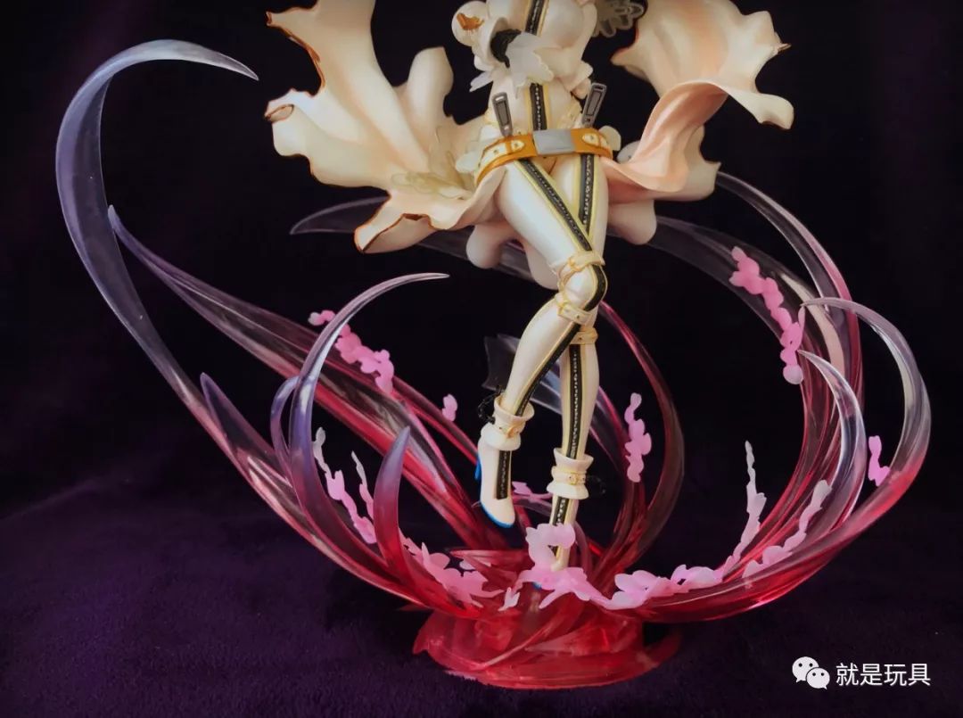 开盒｜Hobbymax纯白的蔷薇皇帝“花嫁尼禄”