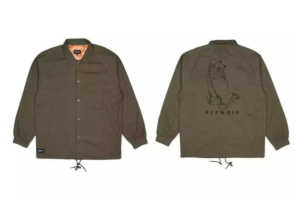 穿上这件外套你就是花丛中最酷的那朵花！