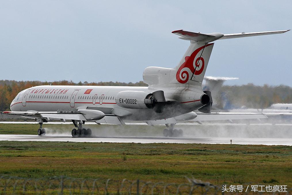 飞机反推器的用途,民用飞机有反推装置吗