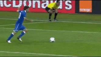 fifa最佳传奇皮尔洛,足坛帅哥皮尔洛