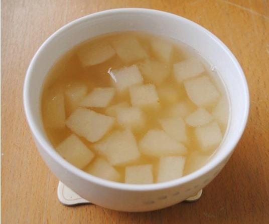 哺乳期感冒可以吃感冒冲剂吗,哺乳期感冒可以贴中药贴治感冒吗