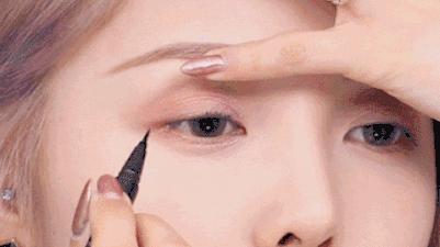 好用的大牌眼线笔测评,哭成泪人也不花妆的眼线笔