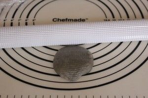 宝宝辅食黑芝麻面包,在家做宝宝面包