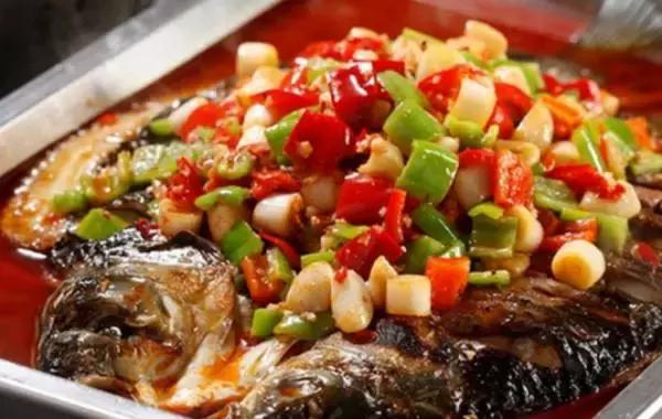 用烤箱做烤鱼五香的家常做法,用烤箱做烤鱼简单做法