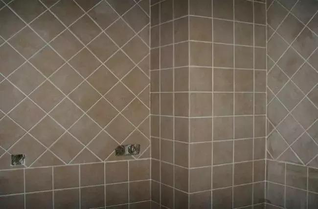 30年老瓦工教你如何正确的瓷砖铺贴流程,好砖好铺贴才能用得久!