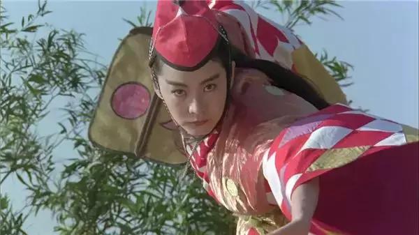 100部金庸电视剧香港,有关金庸武侠的电影推荐