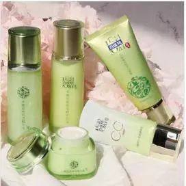 混油皮敏感水乳套装排行榜前十名,油皮美白敏感水乳什么大牌子好用