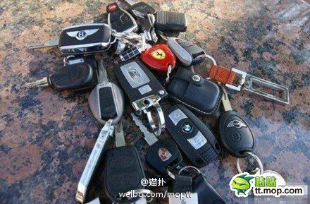 最新雷人新闻,2015奇葩新闻合集