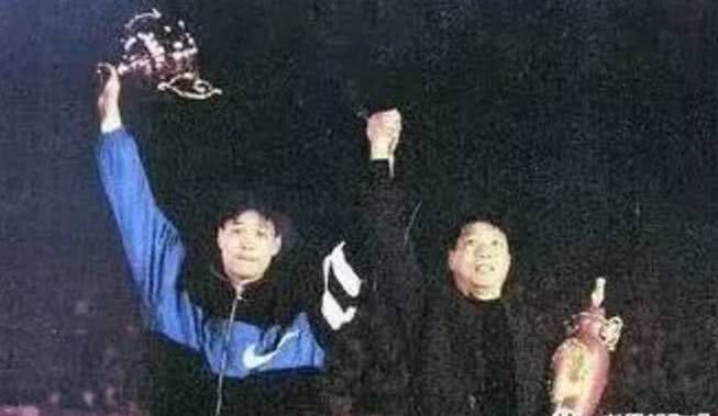 中国足球发展的机遇和挑战,中国足球的未来鲁能恒大