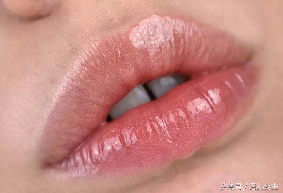 5款春夏唇釉新品盘点，日常与妖艳都在这里｜价位草单