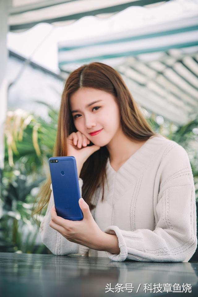 荣耀7c人脸双摄,荣耀7c人脸识别双摄