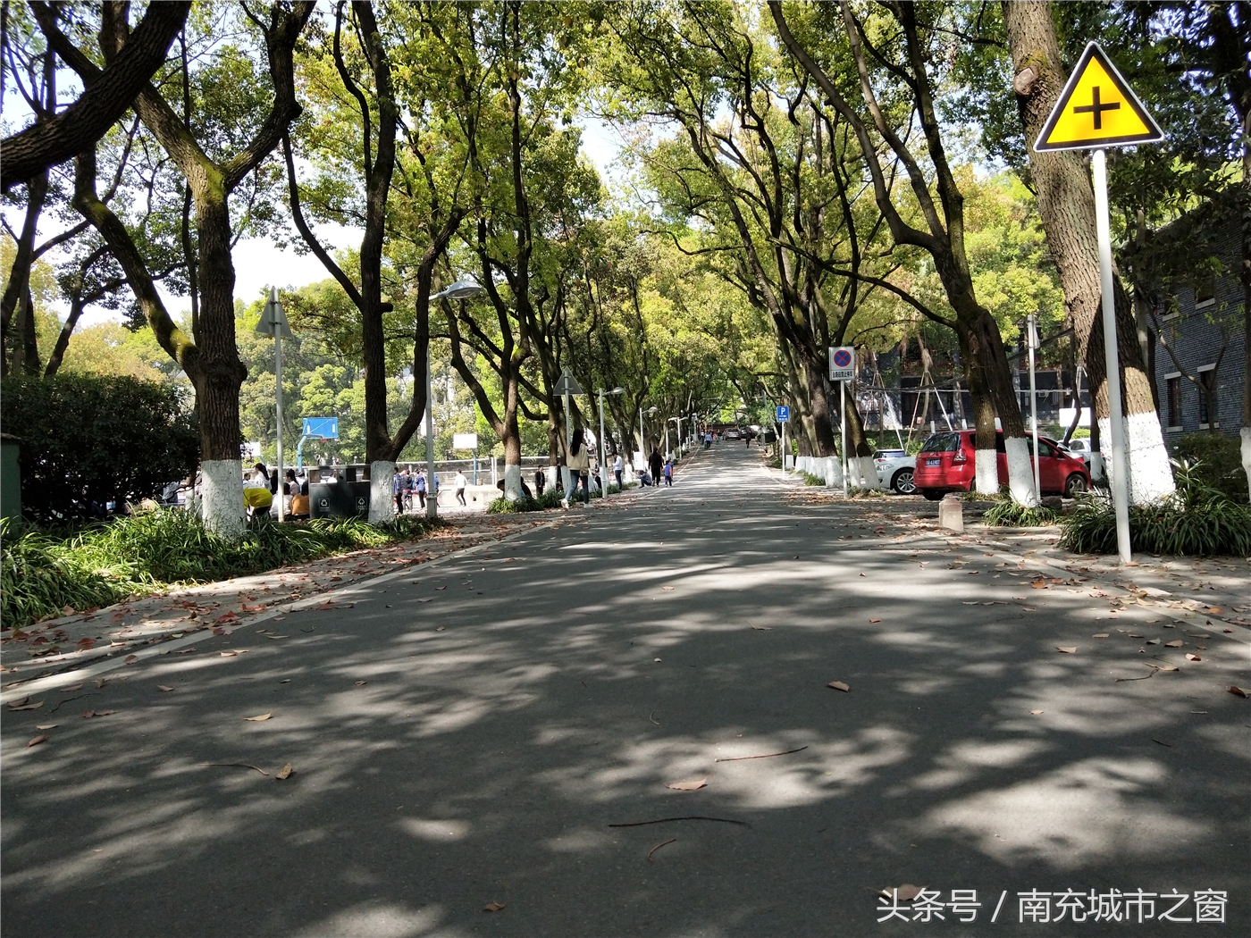 南充西华师范大学里面什么样,西华师范大学北湖校区