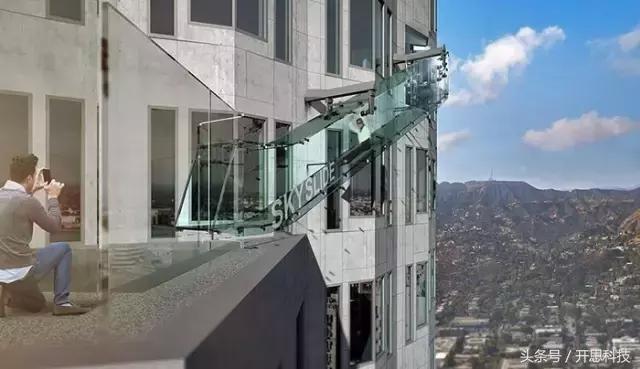 恐怖的高空旋转水滑梯,世上最恐怖的天空滑梯