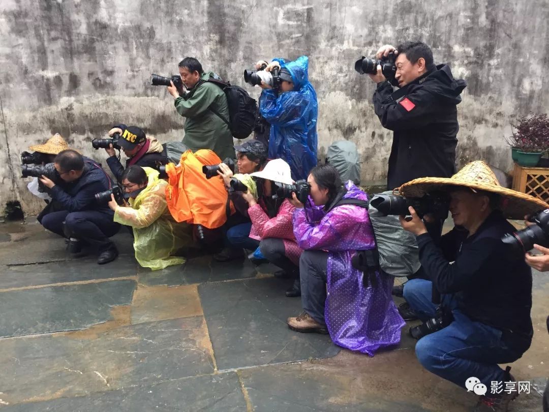 天青色等烟雨景德镇,天青色等烟雨景德镇文案