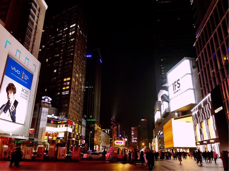 两个闺蜜去拉萨,两个闺蜜去清迈