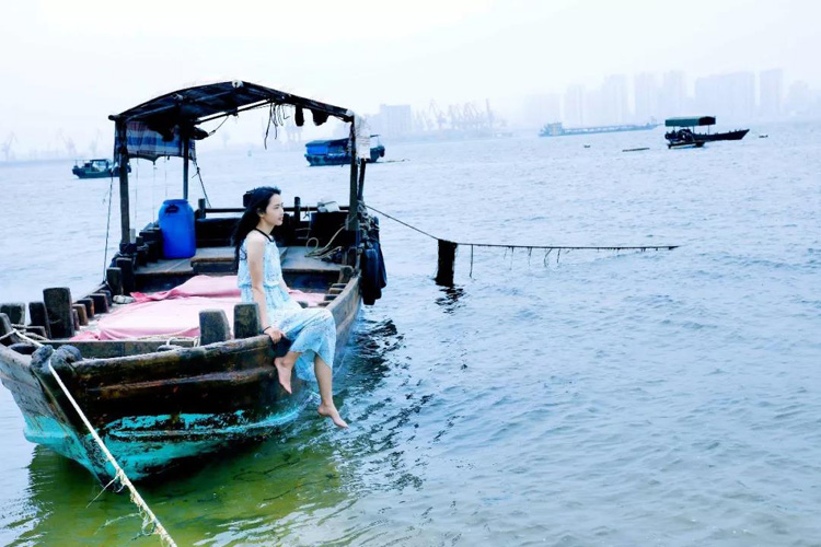 春风十里，不如花开万株！周末去哪？带你玩转特呈岛！