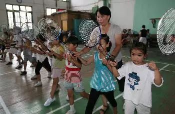 石宇奇战胜林丹完整视频,羽毛球丹麦赛石宇奇夺第五冠