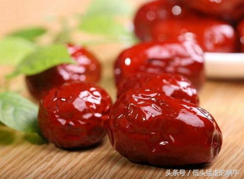 孕妇脸上长斑吃什么,孕妈脸上有斑怎么办