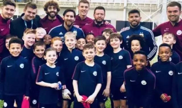 不就看个CBA！干嘛往我身上扔鸡蛋？？？|10件事