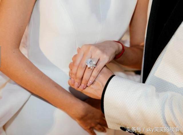 杨颖的钻戒值多少钱,杨颖钻戒价格多少万