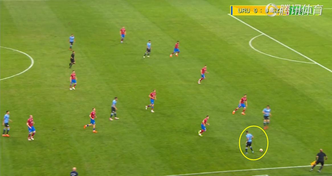卡瓦尼国家队的倒钩进球,乌拉圭神锋卡瓦尼惊世倒钩