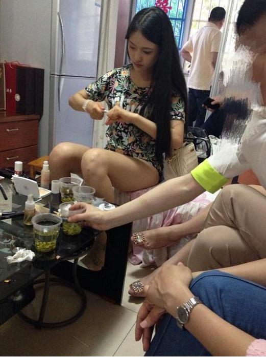 郑秀晶朴智妍林允,郑秀妍林允儿同框