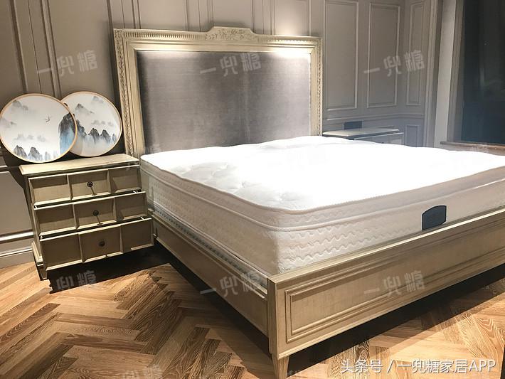 太想要美式的feel,她家壁纸和水龙头都是进口的