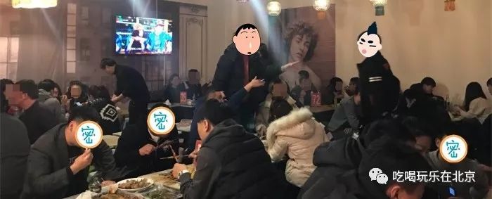 这么low的店，竟然这么多人抢着去吃