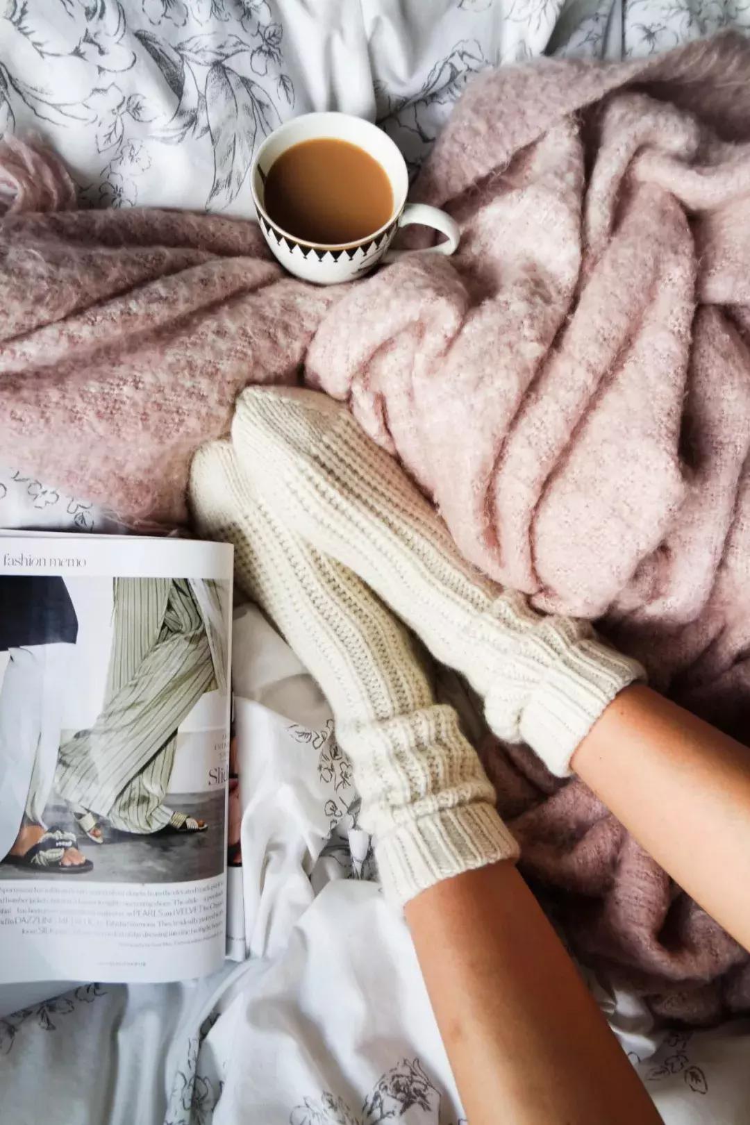 小白鞋泛黄别扔了超好用的办法,小白鞋发黄怎么办不用小苏打