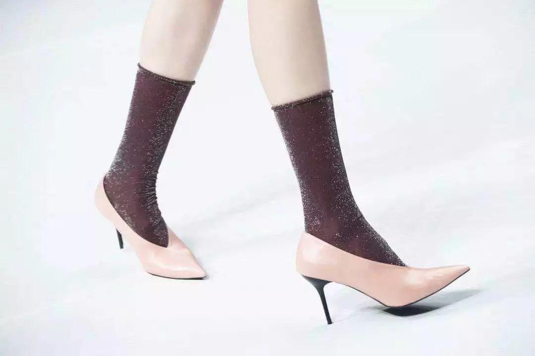 仙女不容定义!穿出仙气的传奇秘法在这里